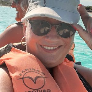 Meet your Posher, Nancy